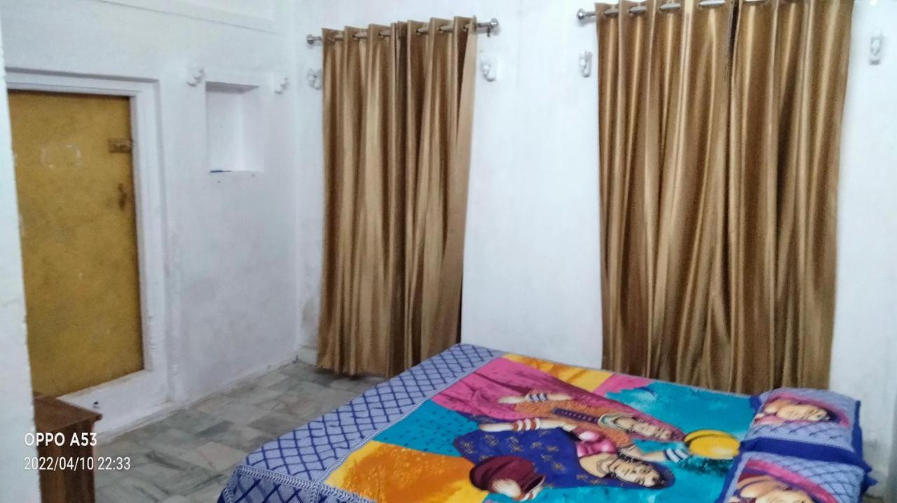 Shri Swami Sheetal Das Akhada B1-88 Assi , Near Pushkar Talab,Varanasi, Ashram Dharmshala Hotel Luaran gambar