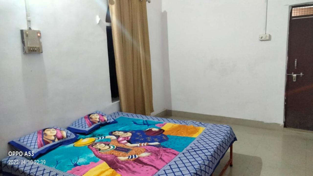 Shri Swami Sheetal Das Akhada B1-88 Assi , Near Pushkar Talab,Varanasi, Ashram Dharmshala Hotel Luaran gambar