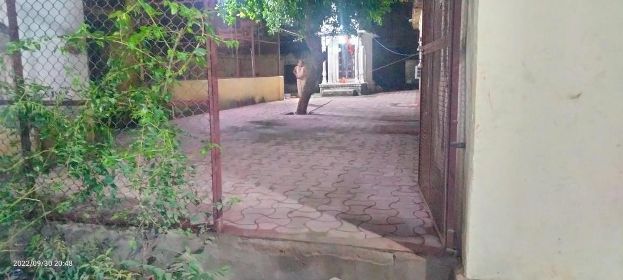 Shri Swami Sheetal Das Akhada B1-88 Assi , Near Pushkar Talab,Varanasi, Ashram Dharmshala Hotel Luaran gambar