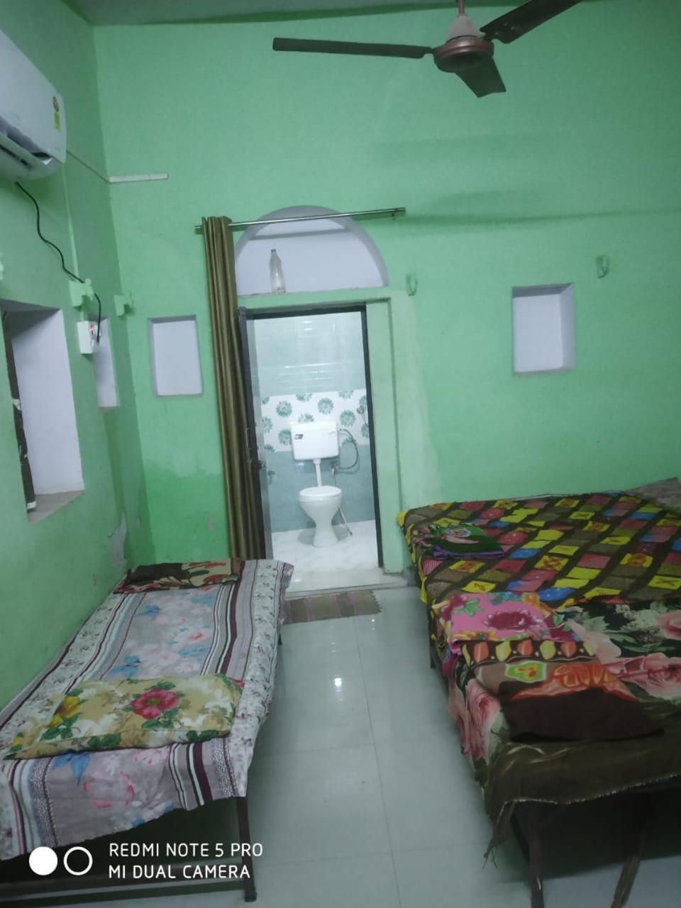 Shri Swami Sheetal Das Akhada B1-88 Assi , Near Pushkar Talab,Varanasi, Ashram Dharmshala Hotel Luaran gambar